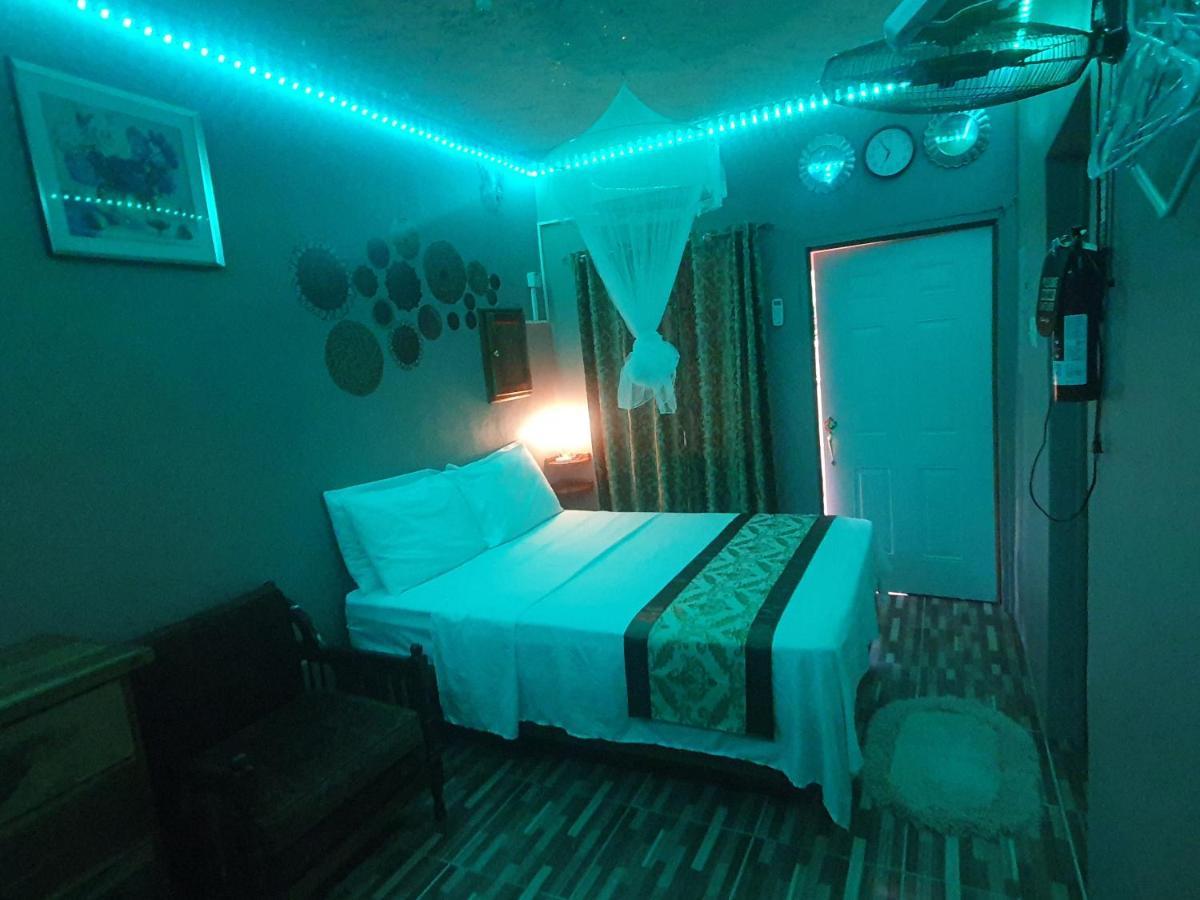 Mesmerize Guest House Port Antonio Exterior photo